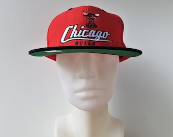 Kids Youth Vintage Official NBA Licensed CHICAGO BULLS Baseball Hat  Snapback Cap