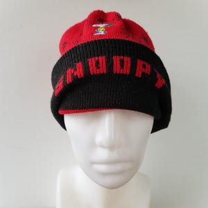 Vintage SNOOPY Snowflakes Knit Beanie Peanuts Cartoon Rare Toque - Winter Ski Hat - 1958 United Feature Syndicate Inc. - Schultz Cuff Cap