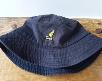 Kapelusz typu bucket hat KANGOL z bawełny w stylu vintage – rozmiar M – Born British Upscale Casual Sun Cap