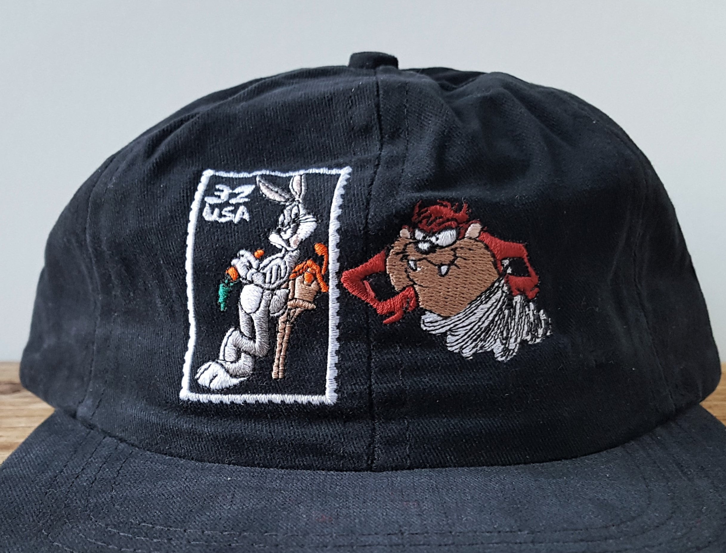 ヴィンテージ 90年代 バグズ＆タズ スナップバックハット 公式ルーニー