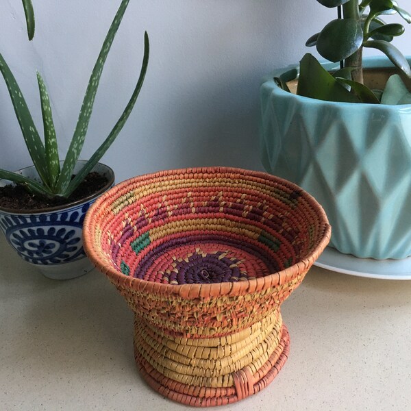 Vintage Ethiopian Grass Basket, Tribal, Ethnic, Coiled Grass Basket.