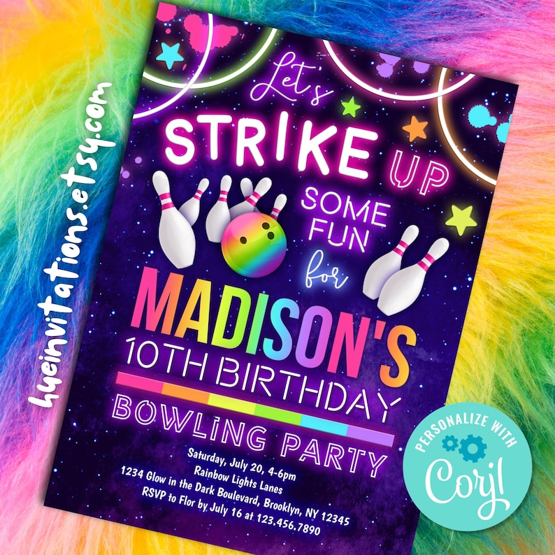 Puede incluir: Una invitaci&oacute;n a una fiesta de cumplea&ntilde;os de color rosa ne&oacute;n, azul y verde para una fiesta de bolos. La invitaci&oacute;n dice "Let's Strike Up Some Fun for Madison's 10th Birthday Bowling Party".