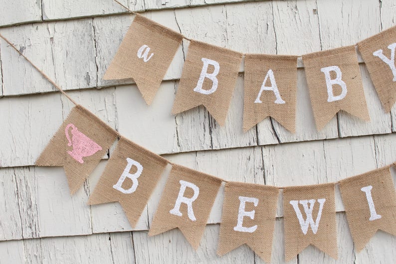 A Baby Is Brewing Baby Shower Banner, Hugs and Chugs, Beer Dudes and Diapers, Brews Before Baby is Due, Coed Couples Baby Shower Decor bild 4