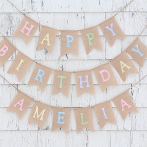 Bannière joyeux anniversaire en toile de jute, couleurs pastel joyeux anniversaire, bannière d'anniversaire personnalisée, décorations de 1er anniversaire pastel arc-en-ciel