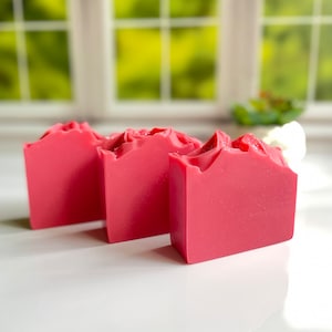 Country Apple Handmade Artisan Soap / Cold Process Soap / Handmade Bar Soap / Soap / Bar Soap