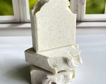 Fresh Peppermint ~ Essential Oil Soap / Handmade Artisan Soap / Cold Process Soap / Handmade Bar Soap / Soap /