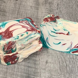 Lingonberry Spice Soap / Handmade Artisan Soap / Cold Process Soap / Handmade Bar Soap / Soap