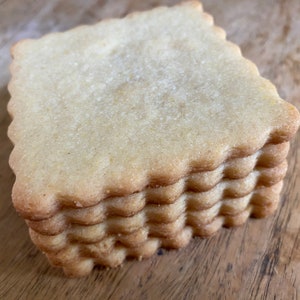 Sweet Cornbread Rolled Cookie Recipe