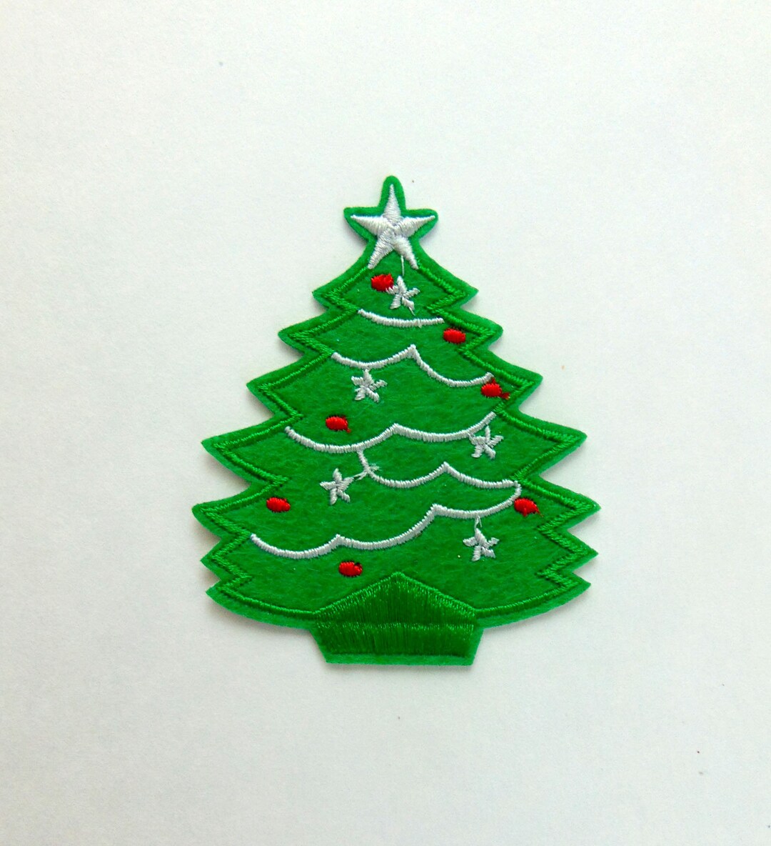 Christmas Tree Iron on Patch, Holiday DIY Clothing, Iron on Patch, Craft Embellishment