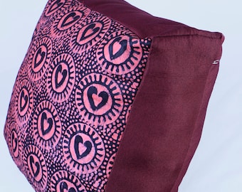 Large square decorative cushion cover with African dyed prints - Plum design