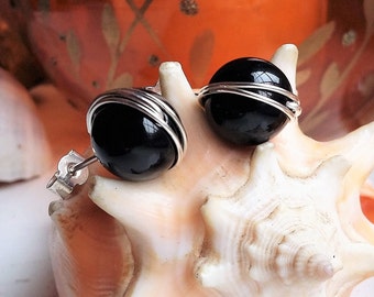 Sterling Silver 10mm Saturn Black Onyx Gemstone Ball Stud Earrings