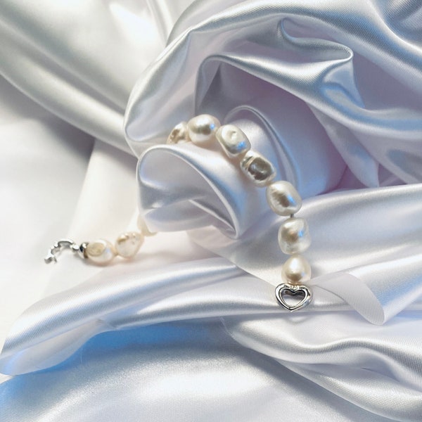 Bracelet perles de culture baroques, fermoir coeur  argent 925 ème