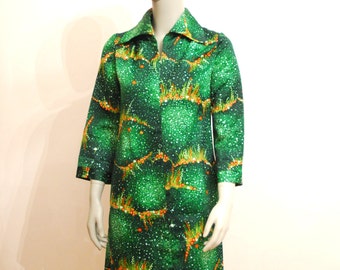 Original Green Grass Floral Vintage Spring Dress, Lawn & Flower Pattern, Size S With V-neck Collar Short Sleeves