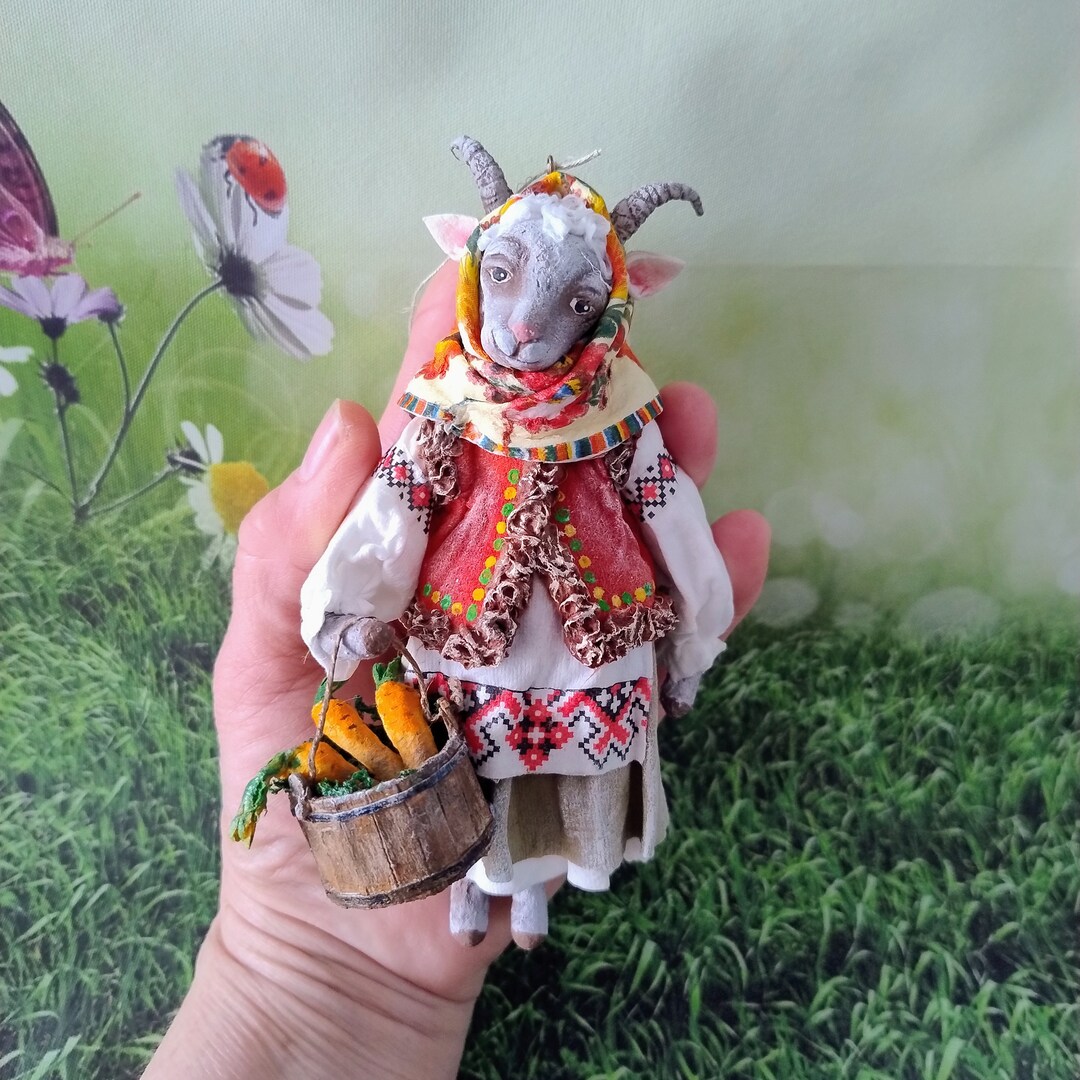 1Хлопковая игрушка. Коза Лиза. Изготовлена из медицинской ваты ...