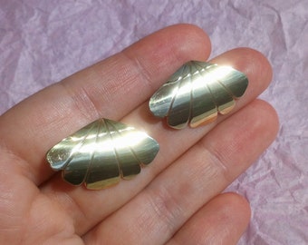 Gold Clam Earrings, Vintage Style earrings, Brass Fan Earrings, Shell Earrings Studs, Art Deco Silver Stud Earrings, Sterling Silver Posts