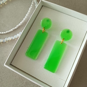 Neon Green Statement Earrings, Long Rectangular Acrylic Earrings, Modern Fluo Geometric Earrings, Post Dangle Earrings, Plexi Resin Earrings