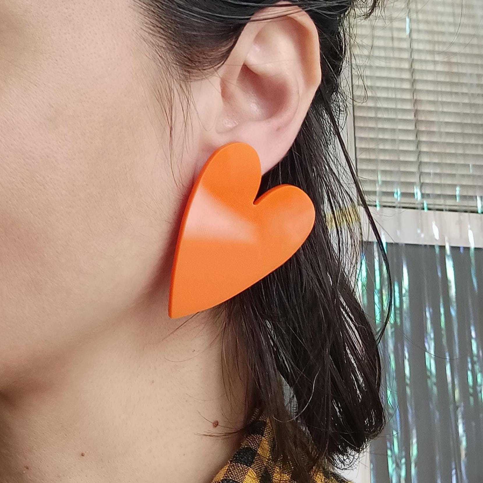 Orange heart earrings - Etsy ハート ×花柄ポリマークレイピアス