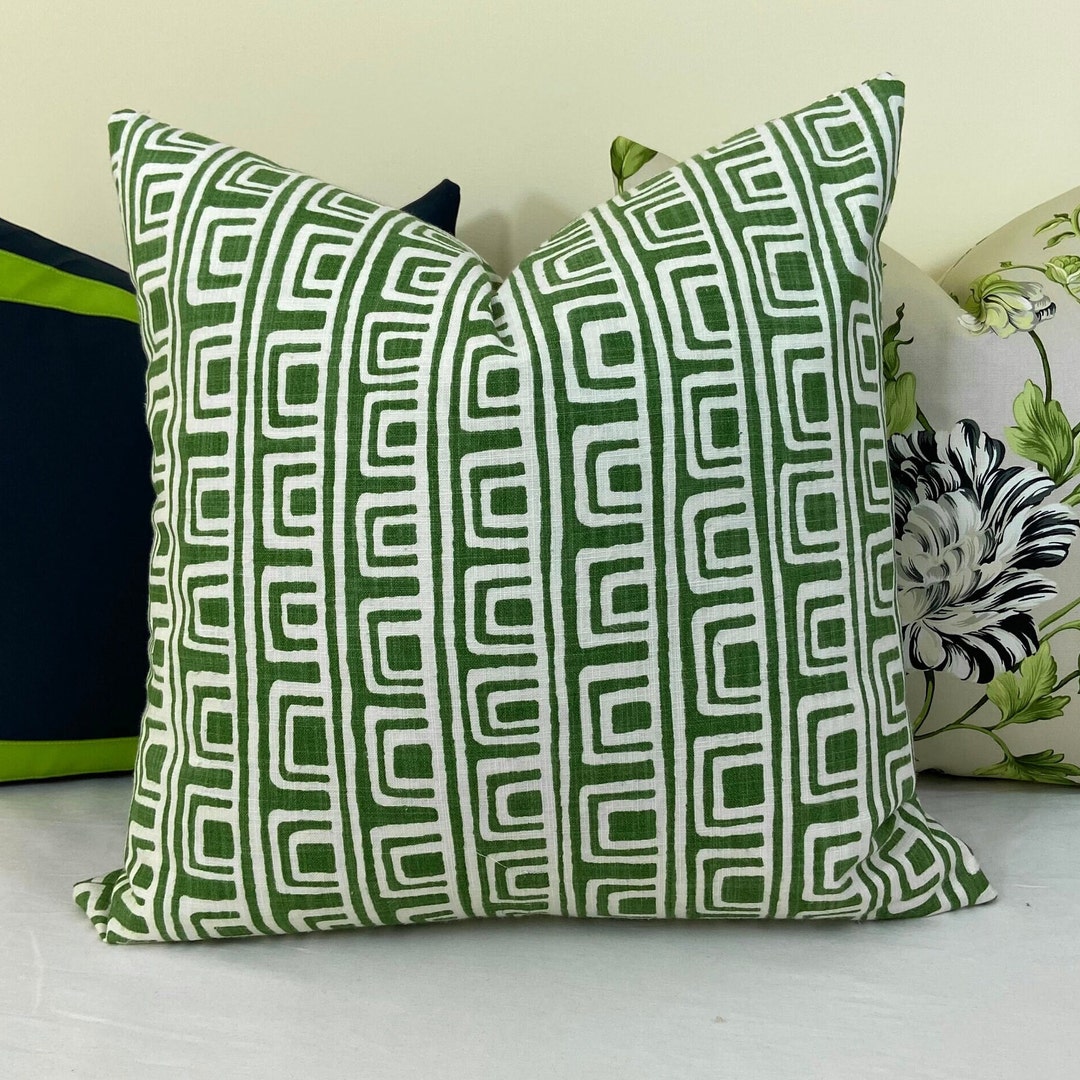 Kelly Green Pillow Cover 18x18 20x20 22x22 24x24 26x26 28x28 Euro Sham