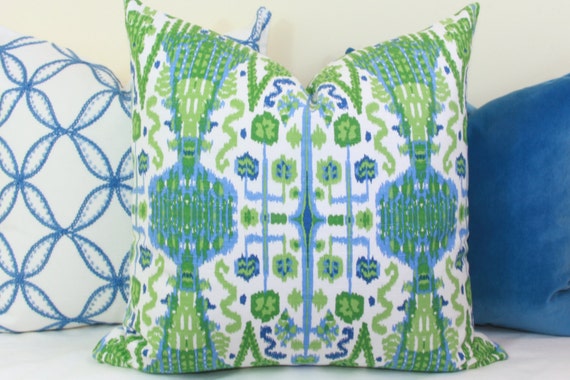 Blue Green Ikat Pillow Cover 18x18 20x20 22x22 24x24 26x26 Kelly Green Lime Green Kiwi Periwinkle Pillow Blue Pillow French Blue Pillow Etsy