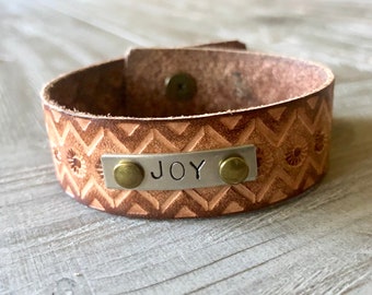 Personalized Leather Cuff -JOY//Word Bracelet//For Women and Men//Inspiration Bracelet//3/4" wide