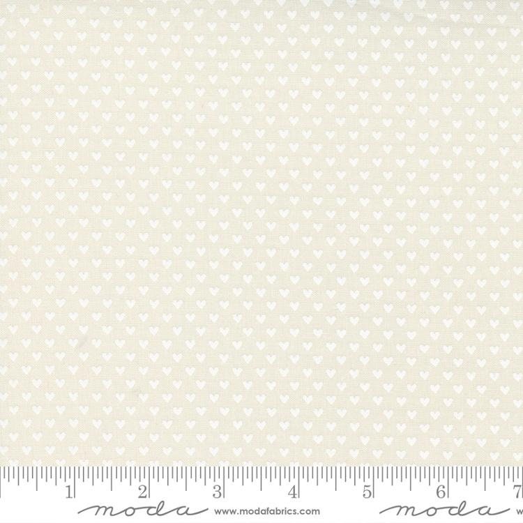 Flirt Tiny Heart Cream 55574-30 by Sweetwater for Moda 100% Cotton Quilting  Fabric Yardage -  Canada