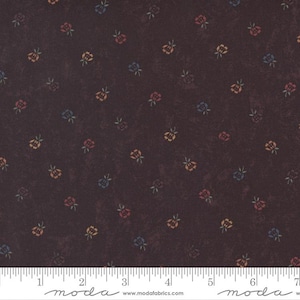 Daffodils & Dragonflies Double Daisies HALF YARD Crocus Purple 9704-16 Kansas Troubles/Moda 100% Cotton Fabric