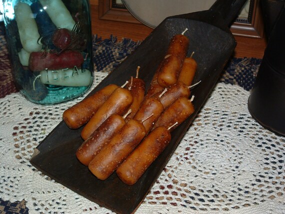 4 Primitive Grubby Grungy Thick Candles 5 Fragrances Scents Candle Holders Stick