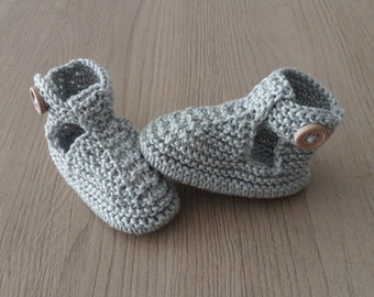 Brassiere Et Chaussons Bebe Tricot Main Etsy