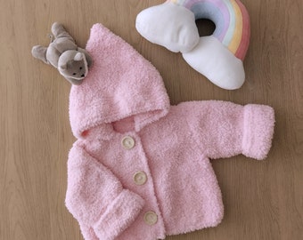 Gilet bébé , veste à capuche bébé , veste layette , coffret naissance , veste prématuré , gilet capuche bébé