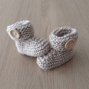 Chaussons bébé chaussons bébé laine laine OEKO-TEX tricot fait main cadeau naissance layette prématuré , image 7