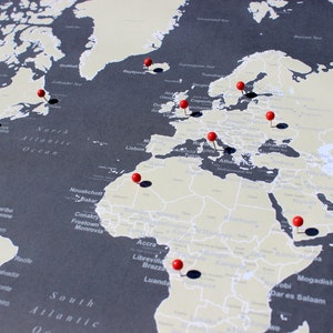Mapa del mundo con chinchetas (solo impresión), mapa de viajes, póster de mapas, tablero de viajes, regalo de bodas o aniversarios n.° World-001