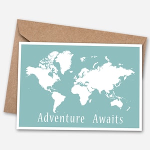 Biglietto d'auguri "Avventura ti aspetta", biglietto da viaggio, biglietto tipografico, biglietto globo, biglietto mappa del mondo, biglietto avventura,