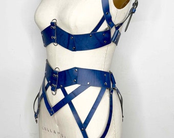 Ensemble soutien-gorge harnais en cuir bleu Ostara et large ceinture en cuir, harnais bleu marine, harnais de poitrine, ceinture de serrage