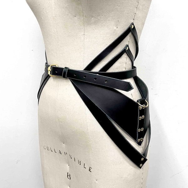 Hecate Black Leather Peplum Belt, Statement Waist Belt, Waist Cincher, Gothic Fashion, Witch Queen, Black Leather Belt, Burning Man Style