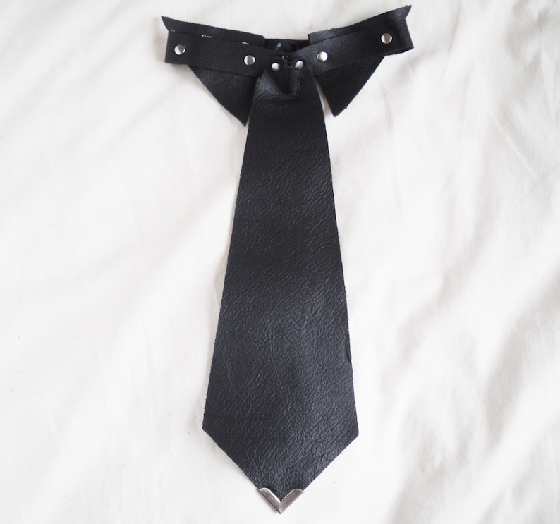 oxford necktie