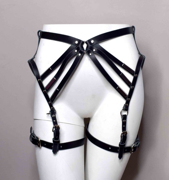 Diedre Strappy Leather Leg Harness, Black Leg Belts, Gothic Lingerie,  Burning Man, Leather Burlesque, Body Cage, Strappy Sexy Underwear -   Canada