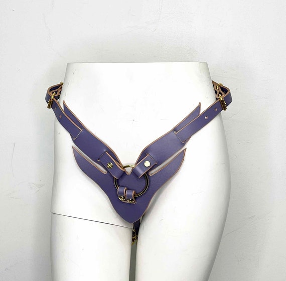 Seraphim Leather Strap on Harness, LGBTQ+ Leather Harness, Hip Harness  Panty, Bondage Inspired, Sex Toy Harness - Etsy