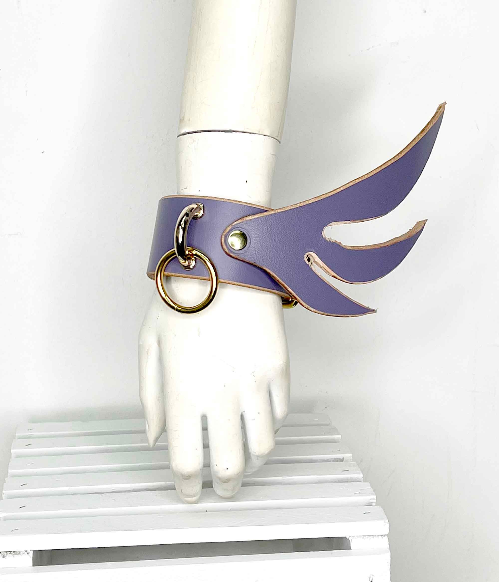 Seraphim Winged Wide Leather Cuffs, Bondage Leather Cuffs, Gothic ...
