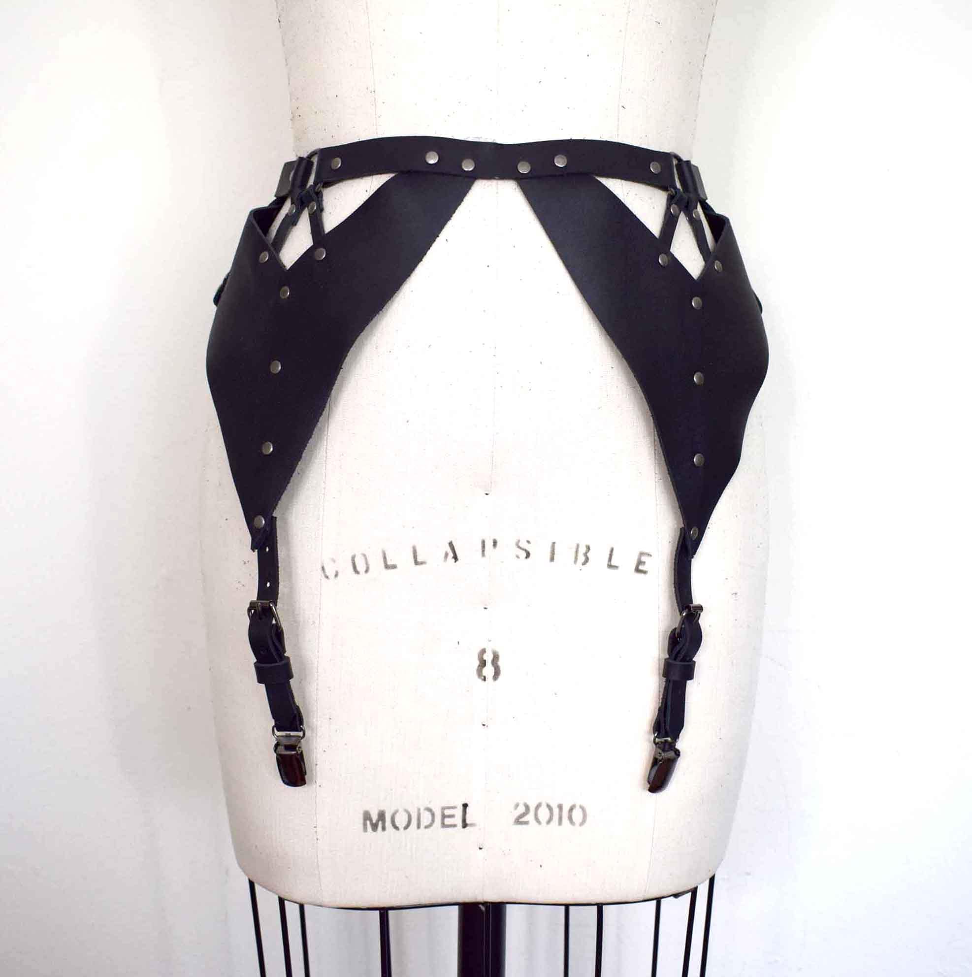 Xenia Strappy Metallic Leather Garter Belt, Black Suspender