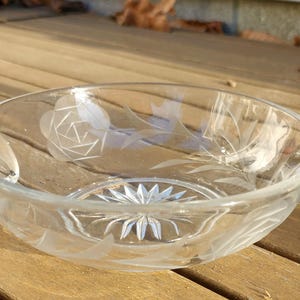 Vintage Heisey Flowers Etched Glass Round Relish Serving Dish With 2 Handles 8&quot;