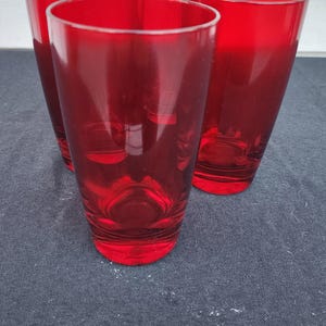 1960-1970&#39;s MCM Anchor Hocking Ruby Red Glasses Set of 4