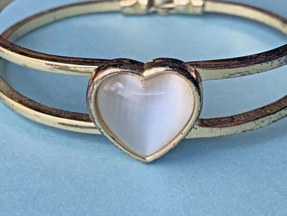 Vintage White Moonglow Lucite Heart Clamper Brace… - image 1