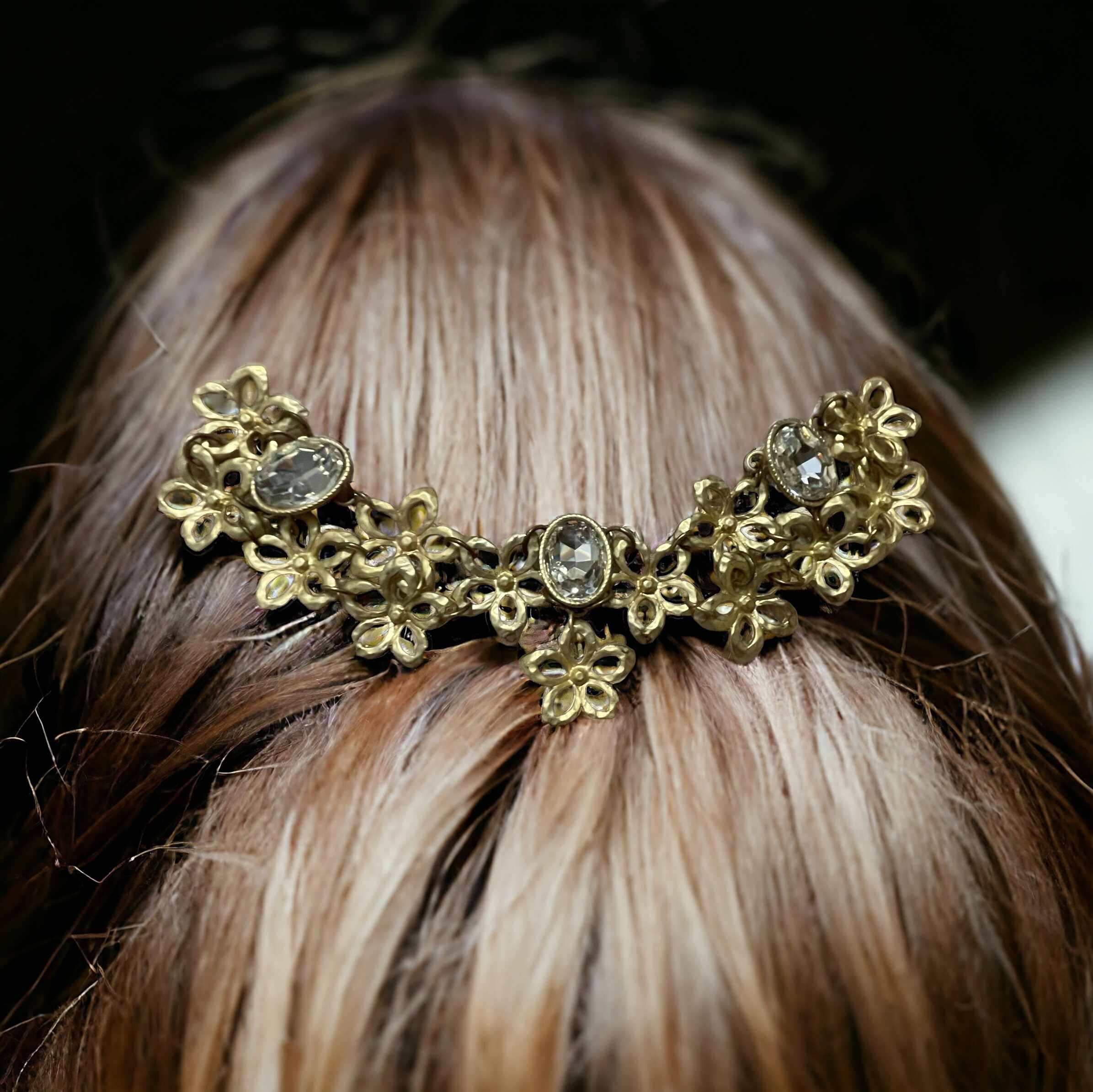 Goyard upcycled Gold Hair Clips with extra material $_57.PNG?set_id=880000500F main image 2
