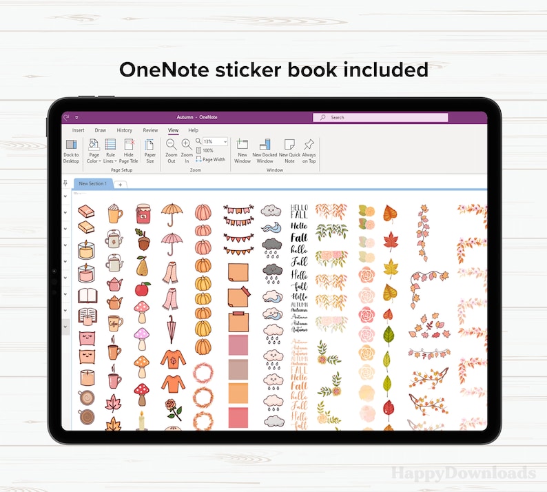 Pode incluir: Uma captura de tela de um aplicativo de caderno digital com uma p&aacute;gina cheia de adesivos com tema de outono. Os adesivos incluem ab&oacute;boras, folhas, guarda-chuvas, x&iacute;caras de caf&eacute; e muito mais. O texto "Hello Fall" aparece em v&aacute;rios dos adesivos.