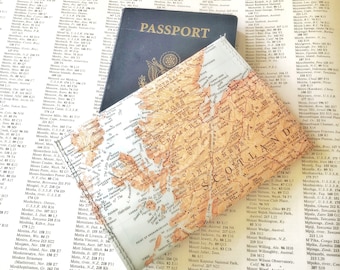 Passport holder: Vintage Scotland Map