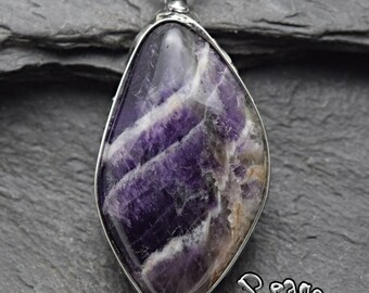 Amethyst Chevron necklace,Amethyst pendant,Rough Amethyst,Oxidized necklace,Amethyst jewelry,Fashion pendant,Women pendant,silver pendant