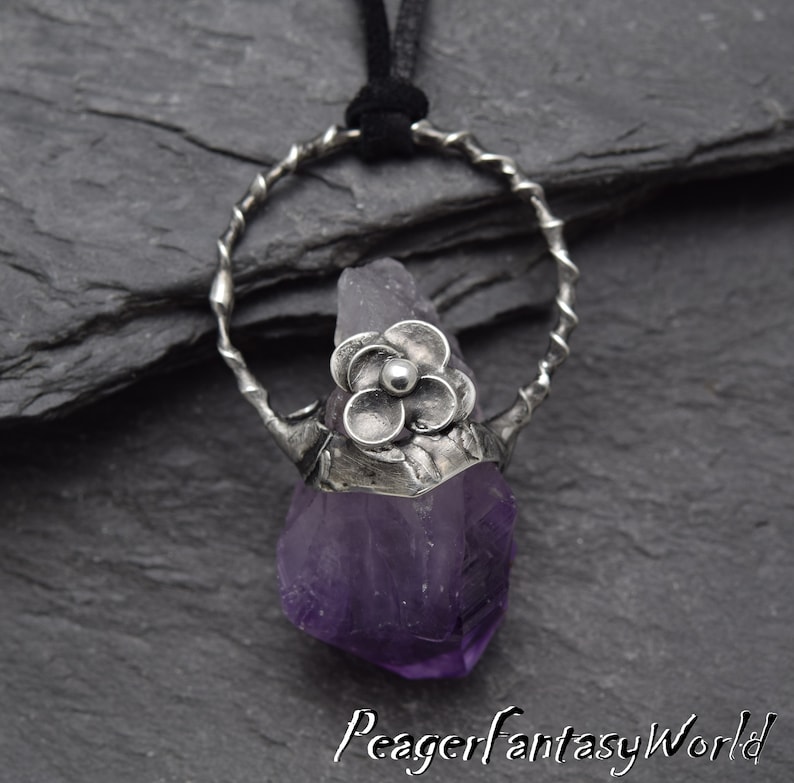 Amethyst necklace,Rough Amethyst,Oxidized necklace,Amethyst jewelry,Metalwork old style pendant,Women pendant,flower pendant,silver pendant