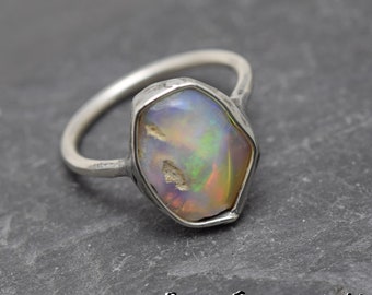 VIDEO!! Welo Ethiopian,Opal ring,statement ring,Womens ring,Multicoloured stone,silver ring,Statement ring,precious opal,Ethiopian Opal