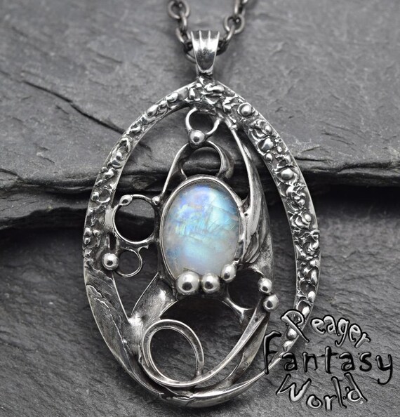 Moonstone pendant,Women pendant,Moonstone silver pendant,Valentine's Day,Moonstone gift,peager