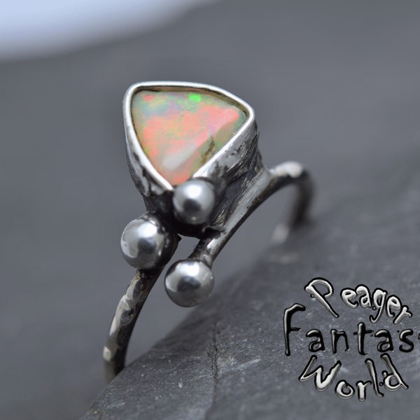 Welo Ethiopian,cute ring,Sterling silver Womens ring,Multicoloured stone,Statement ring,precious opal,Stacking Ethiopian Opal ring